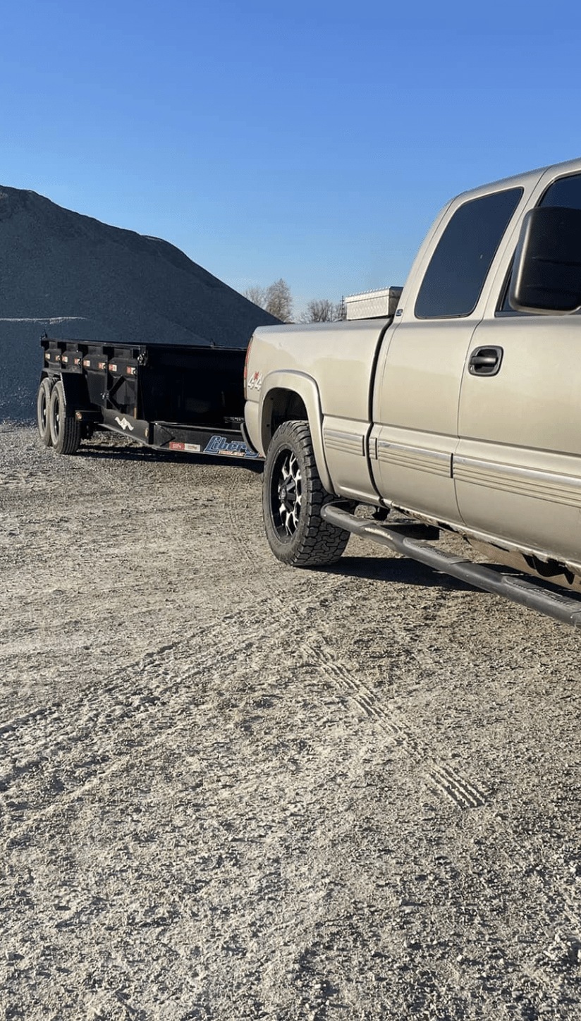 Lafayette Gravel Delivery Service | Doin' It Wells